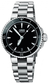 Buy this new Oris Aquis Date 36mm 01 733 7652 4154-07 8 18 01P midsize watch for the discount price of £1,066.00. UK Retailer.